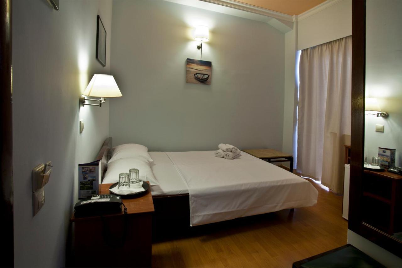 Grand Hotel Loutraki Kültér fotó